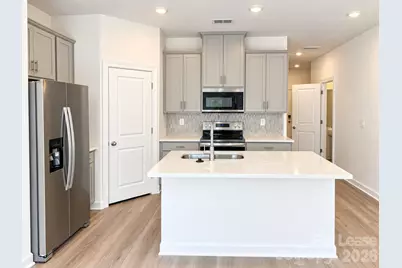 9024 Foggy Brook Loop, Charlotte, NC 28216 - Photo 8