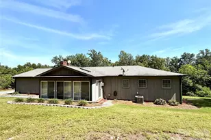 258 9 Patch Ln, Taylorsville, NC 28681 - Photo 2
