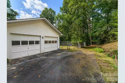 209 Trappers Trail, Hendersonville, NC 28739 - Photo 22