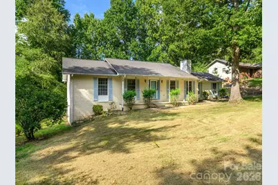 209 Trappers Trail, Hendersonville, NC 28739 - Photo 2