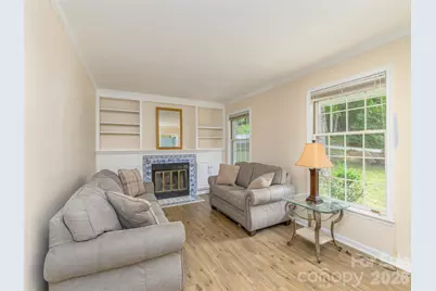 209 Trappers Trail, Hendersonville, NC 28739 - Photo 4