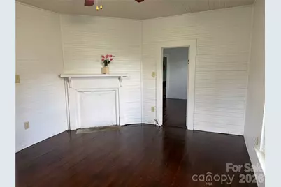 142 26th Street SW, Hickory, NC 28602 - Photo 10