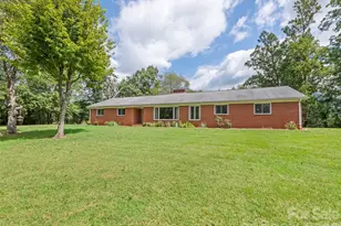 2968 Dutch Cove Rd, Canton, NC 28716 - Photo 1