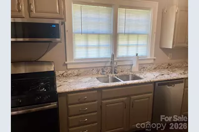 130 School Drive, Spartanburg, SC 29301 - Photo 6