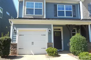 5522 Harris Cove Dr, Charlotte, NC 28269 - Photo 2