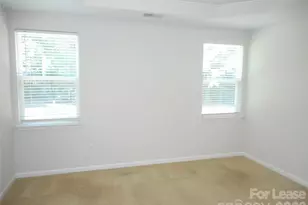 5522 Harris Cove Dr, Charlotte, NC 28269 - Photo 14