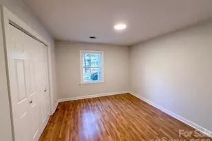 1524 Mt Holly-Huntersville Rd, Charlotte, NC 28214 - Photo 4