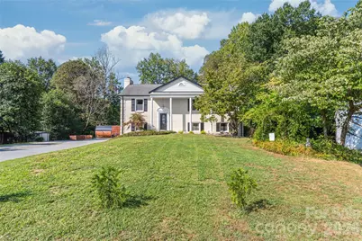 610 Ridgeway Drive, Belmont, NC 28012 - Photo 2