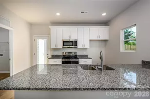 129 Broom St, Statesville, NC 28677 - Photo 12