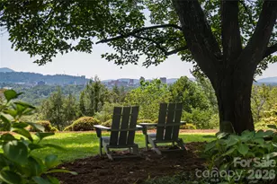 35 Elias Pl, Asheville, NC 28804 - Photo 2