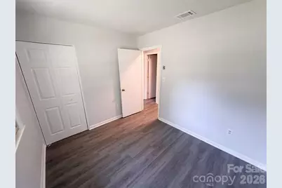 6531 Rosecran Drive, Charlotte, NC 28215 - Photo 6