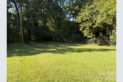 6531 Rosecran Drive, Charlotte, NC 28215 - Photo 22