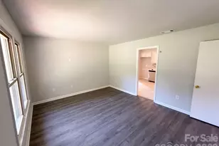 6531 Rosecran Dr, Charlotte, NC 28215 - Photo 14