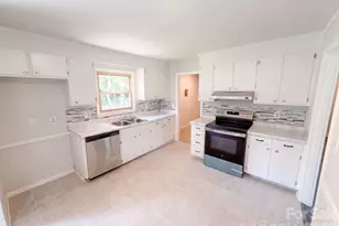 6531 Rosecran Dr, Charlotte, NC 28215 - Photo 2