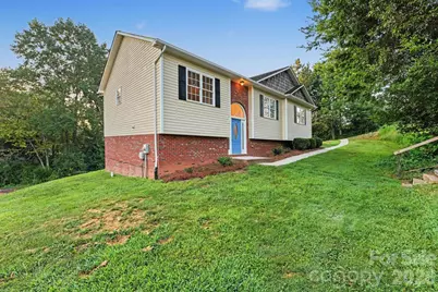 4750 Dalena Drive, Claremont, NC 28610 - Photo 6