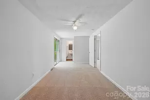 4036 Elizabeth St, Hickory, NC 28601 - Photo 4