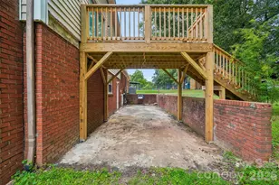 4036 Elizabeth St, Hickory, NC 28601 - Photo 22