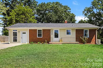 105 Marine Drive, Pineville, NC 28134 - Photo 2
