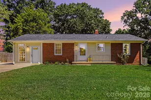 105 Marine Dr, Pineville, NC 28134 - Photo 1