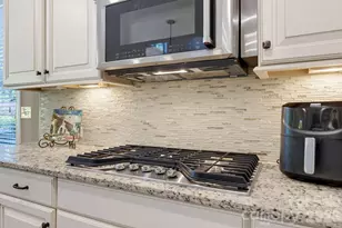 270 S San Agustin Dr, Mooresville, NC 28117 - Photo 8