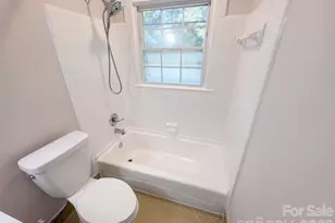 1030 McLaughlin Dr, Charlotte, NC 28212 - Photo 14