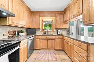 89 Lakemont Park Rd, Hickory, NC 28601 - Photo 10