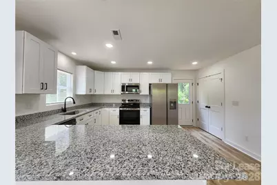 310 Pope Street, Lexington, NC 27292 - Photo 6