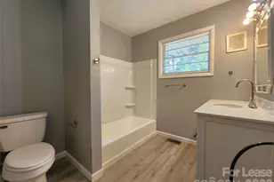 210 N Salisbury Ave, Spencer, NC 28159 - Photo 12