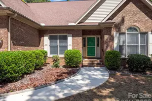 1137 Millwright Ln, Matthews, NC 28104 - Photo 2