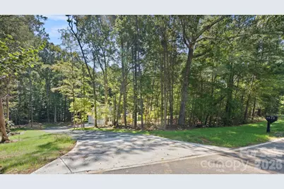 2820 Rock Chimney Circle, Lancaster, SC 29720 - Photo 2