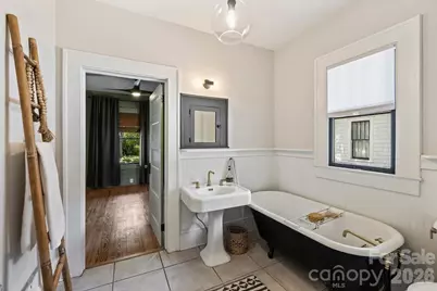 1720 Thomas Avenue, Charlotte, NC 28205 - Photo 18