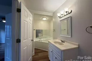 2060 27th Ave Dr NE, Hickory, NC 28601 - Photo 14