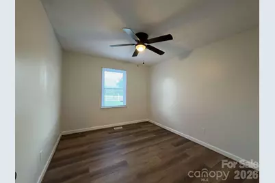 2060 27th Avenue Drive NE, Hickory, NC 28601 - Photo 22