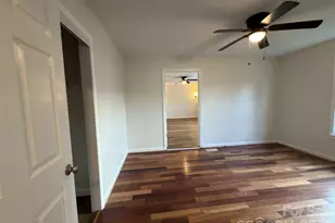 2060 27th Ave Dr NE, Hickory, NC 28601 - Photo 16
