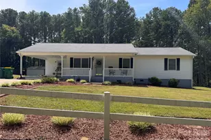 1037 Cross Creek Dr, Oakboro, NC 28129 - Photo 2