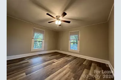 904 W 6th Avenue, Gastonia, NC 28052 - Photo 6