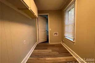 904 W 6th Ave, Gastonia, NC 28052 - Photo 8