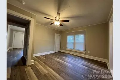 904 W 6th Avenue, Gastonia, NC 28052 - Photo 4