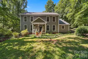 1602 Fairway Dr, Newton, NC 28658 - Photo 1