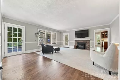 1602 Fairway Drive, Newton, NC 28658 - Photo 4