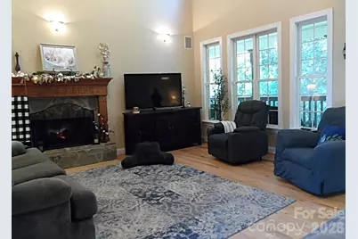 201 Harbor Ridge Drive, Connelly Springs, NC 28612 - Photo 18