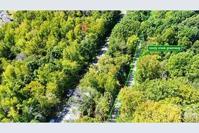 000 Plaza Road Extension, Charlotte, NC 28215 - Photo 2