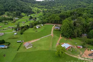 3240 Old Henson Cove Rd, Canton, NC 28716 - Photo 14