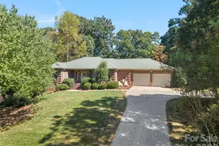 206 Woodridge Dr, Belmont, NC 28012 - Photo 2