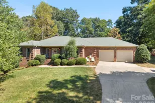 206 Woodridge Dr, Belmont, NC 28012 - Photo 1