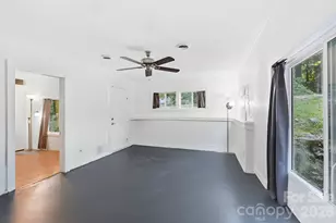 65 King St, Asheville, NC 28804 - Photo 24