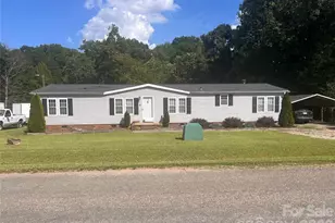 2840 Montana Dr, Kannapolis, NC 28081 - Photo 2
