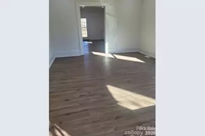 508 N Apple Street, Gastonia, NC 28054 - Photo 4