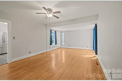 419 1st Avenue N, Conover, NC 28613 - Photo 10