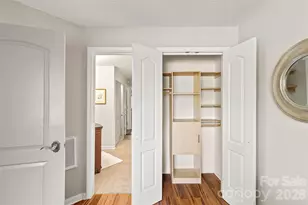 2508 Stradbrook Dr, Charlotte, NC 28210 - Photo 12
